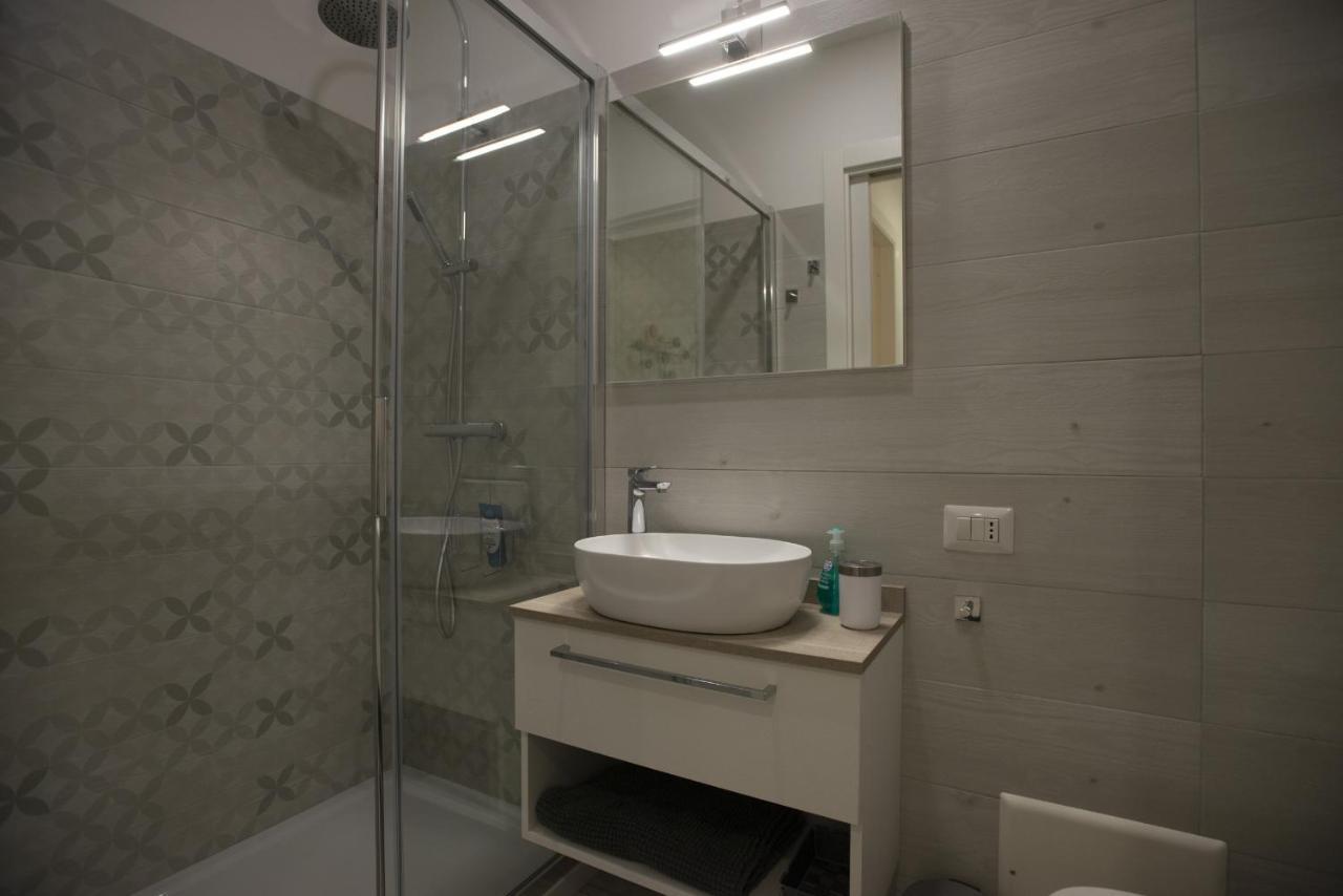 Appartamento Roberto House Fertilia Extérieur photo
