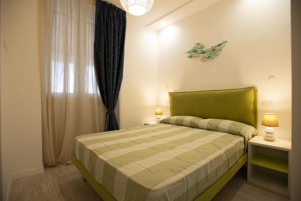 Appartamento Roberto House Fertilia Extérieur photo